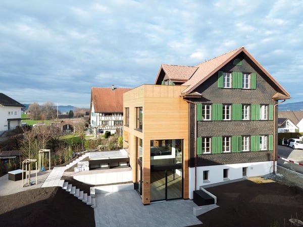 Einzigartige Villa erstrahlt in neuem Glanz - Ihr Wohntraum für ihre Familie 1