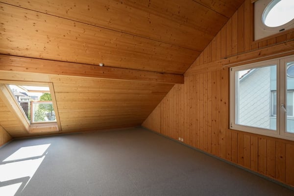 1.5-Zimmer_Eckhaus in Rafz 3