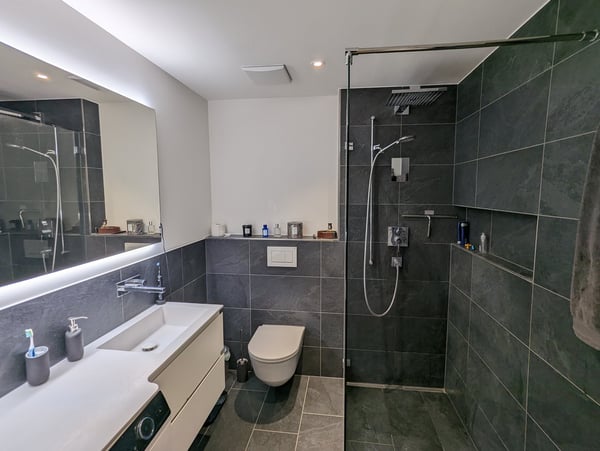 (Teil)möblierte 1.5-Zimmer Wohnung in Basel Breite 5