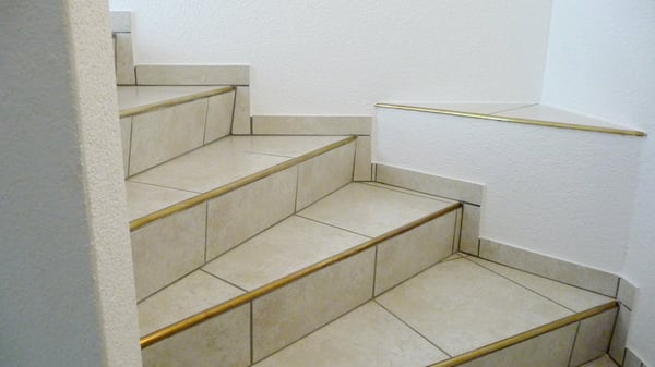 Modernes 1 ½ Zimmer-Zweifamilienhaus in Top-Lage mit atemberaubender Bergsicht in Morschach 10