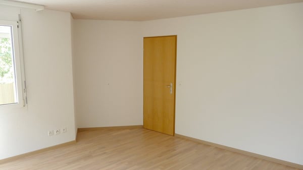 Modernes 1 ½ Zimmer-Zweifamilienhaus in Top-Lage mit atemberaubender Bergsicht in Morschach 7