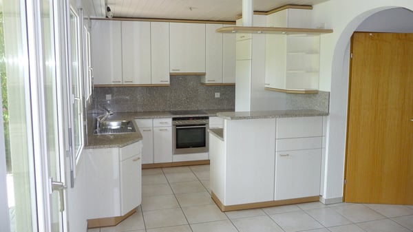 Modernes 1 ½ Zimmer-Zweifamilienhaus in Top-Lage mit atemberaubender Bergsicht in Morschach 17