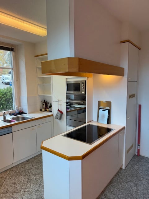 Exklusive Jugendstil-Wohnung mit traumhafter Seesicht 3