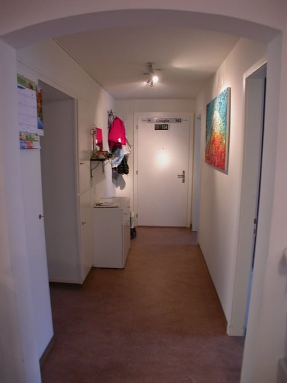 Sehr zentrale und trotzdem ruhig gelegene Wohnung mit HAUSWARTSTELLE ! 5