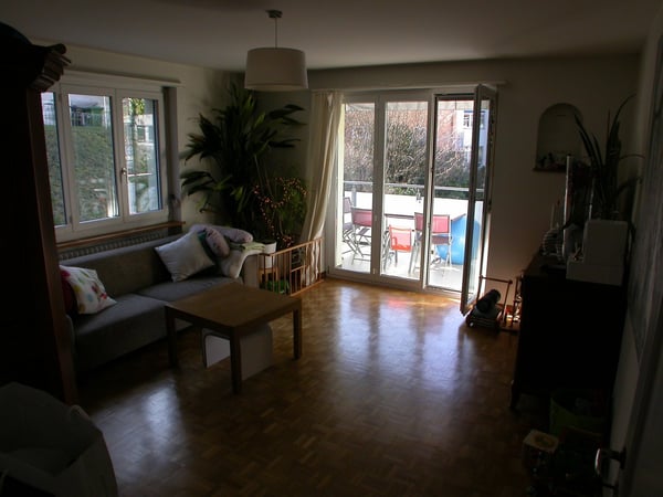 Sehr zentrale und trotzdem ruhig gelegene Wohnung mit HAUSWARTSTELLE ! 9