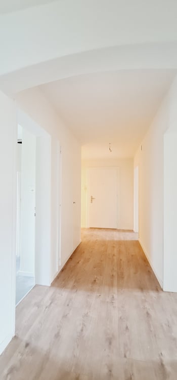 Charmante 1.5-Zimmer-Wohnung mit Balkon in Kloten 3