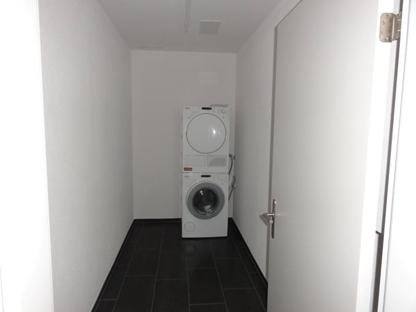 Moderne 1.5-Zimmer-Wohnung mit Terrasse und Garten in Wettingen 5