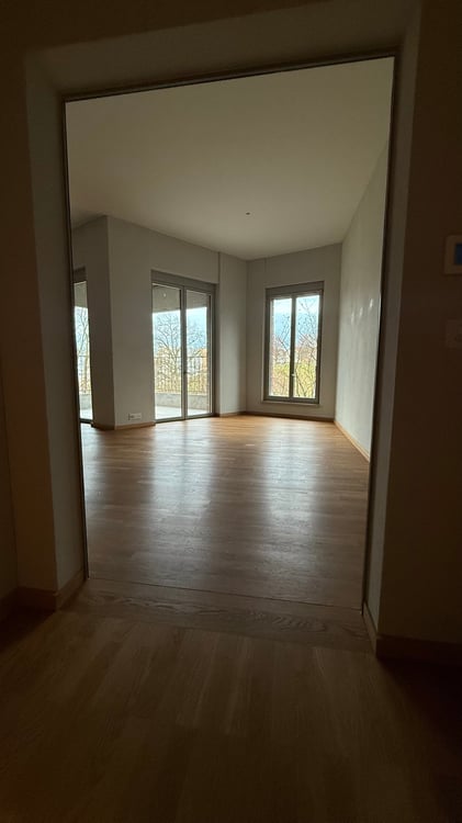 Moderne 1.5-Zimmer-Wohnung mit Balkon in Zürich Seebach 9