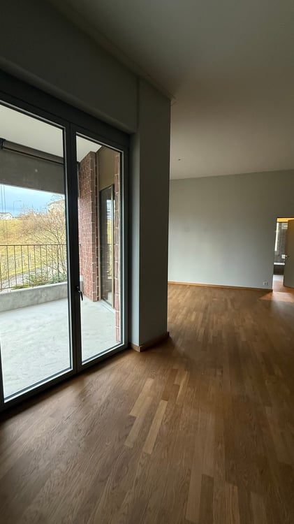 Moderne 1.5-Zimmer-Wohnung mit Balkon in Zürich Seebach 4