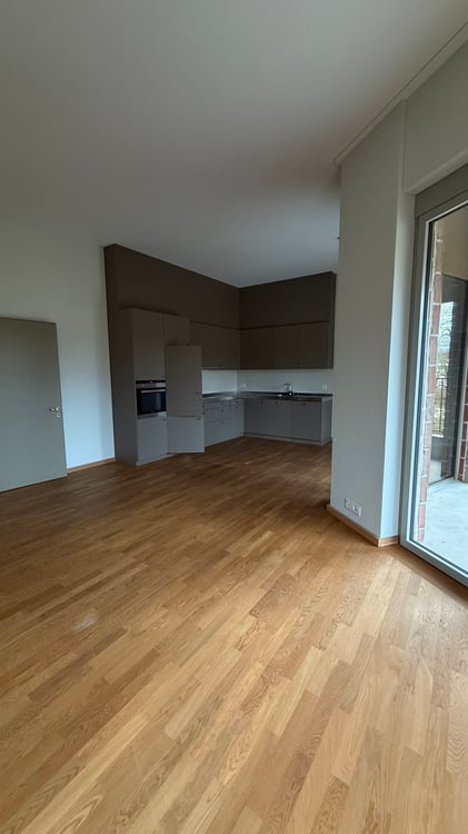 Moderne 1.5-Zimmer-Wohnung mit Balkon in Zürich Seebach 5