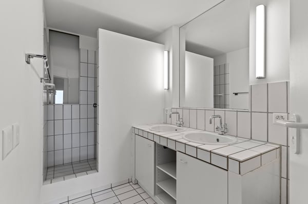 1.5-Zimmer-Doppeleinfamilienhaus mit Panorama-Aussicht in Pfaffhausen 5