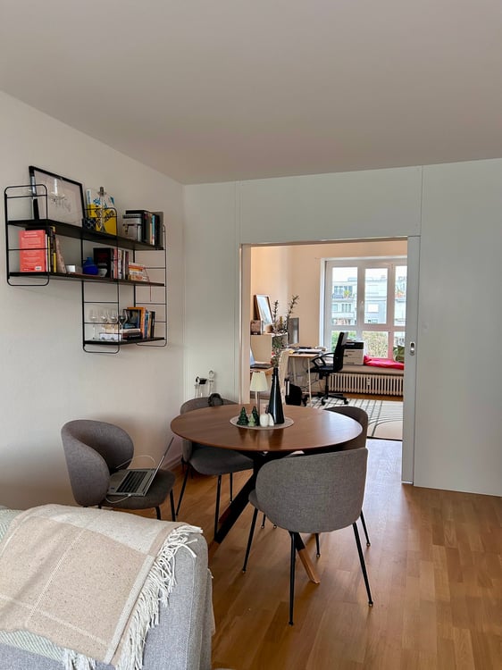 Moderne 1.5-Zimmer-Wohnung mit Balkon 2