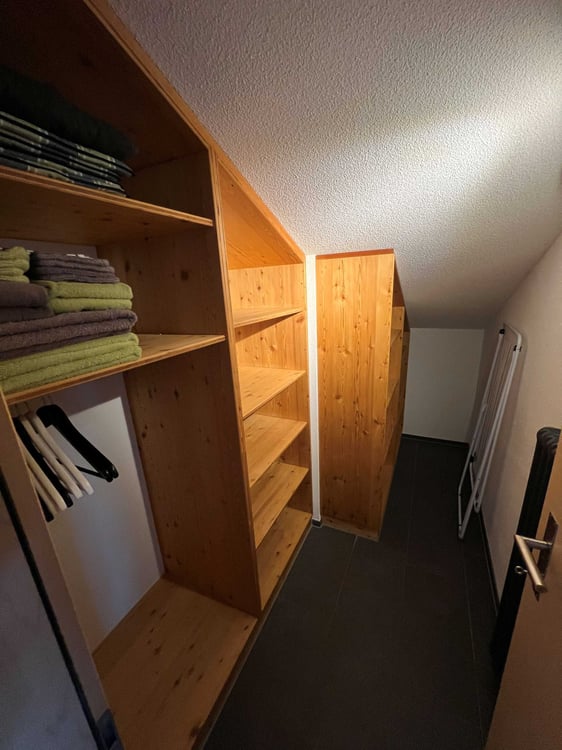 Charmante 1.5-Zimmer-Dachwohnung in sonniger Lage auf der Riederalp 6