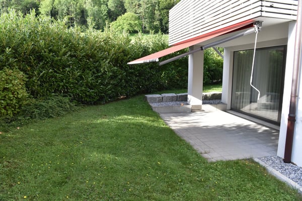 Sonnige 1.5-Zimmer-Wohnung mit Gartensitzplatz 2