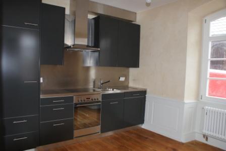 Exklusive 1 1/2 Zimmer Wohnung in historischem Gebäude 6