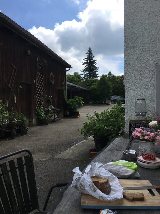 Exklusive 1 1/2 Zimmer Wohnung in historischem Gebäude 10