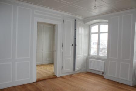 Exklusive 1 1/2 Zimmer Wohnung in historischem Gebäude 2