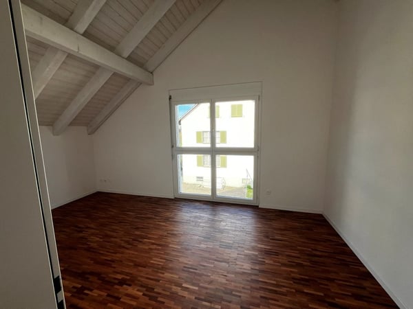 Grosszügiges 2.5-Zimmer-Doppeleinfamilienhaus im Dorfkern von Oberwinterthur 7