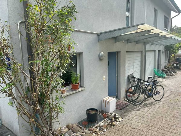 Grosszügiges 2.5-Zimmer-Doppeleinfamilienhaus im Dorfkern von Oberwinterthur 13