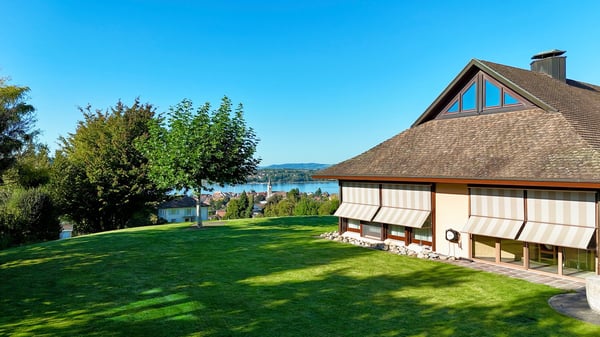 Grosszügiger Rückzugsort in ruhiger Wohnlage – viel Raum und hohe Privatsphäre 1