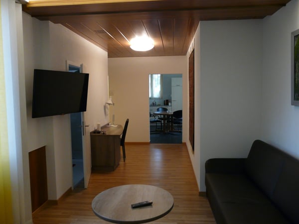 Möbliertes 1.5 Zimmer Wohnstudio im Aparthouse three Star 5