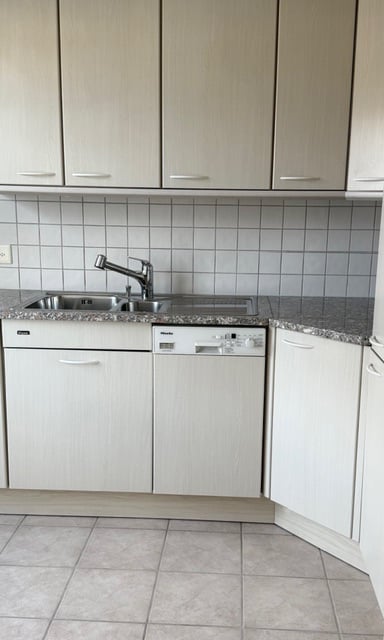 Sanft renovierte Wohnung Nähe Schwimmbad, Tennisplatz, Bocciaclub und Schule - Beim Erholungsgebiet 3