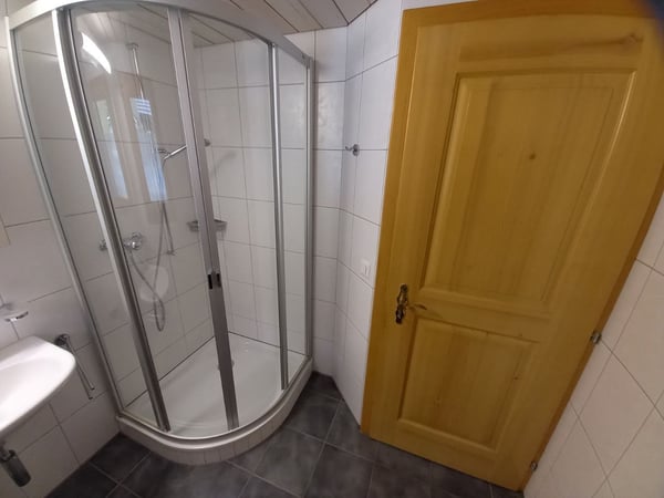 Charmantes 1.5-Zimmer-Reihenhaus in Langnau im Emmental 3