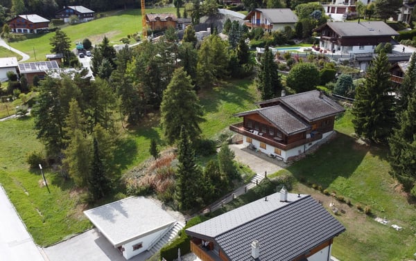 Magnifique chalet alpin de 2.5 pièces à Crans-Montana 3