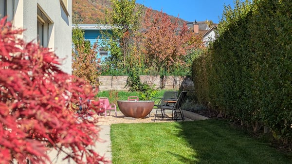 Moderne 1.5-Zimmer-Maisonette-Wohnung mit Garten in Erlinsbach 2