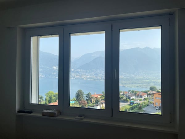 Einfamilienhaus mit Traumseesicht & grosser Terrasse - mediterranes Wohnen im Tessin 9