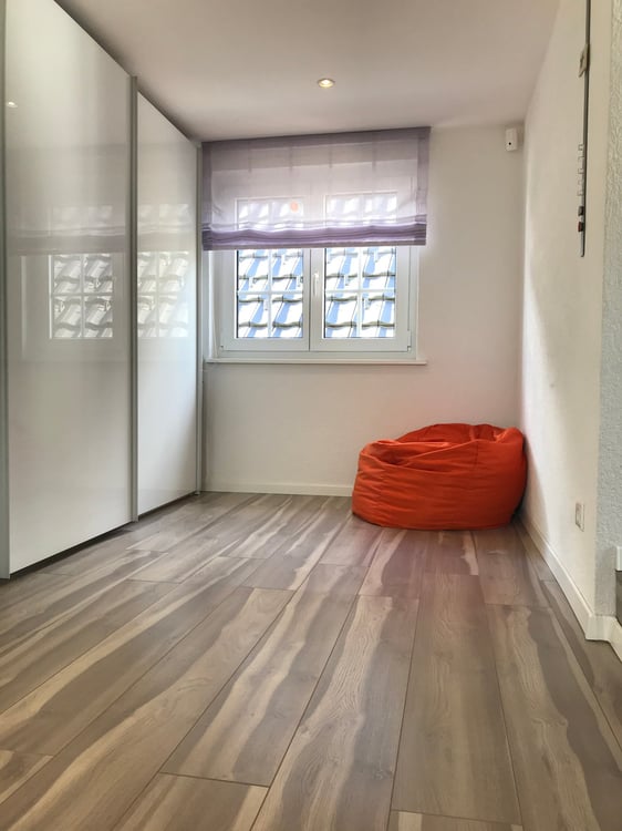 Charmantes renoviertes Einfamilienhaus in ruhiger Lage in Geispitzen 12