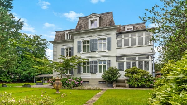 Villa in Zürich 5