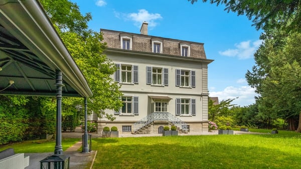 Villa in Zürich 4