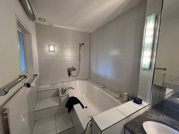 Frisch renovierte 1.5 Zimmerwohnung am Zürichberg 2