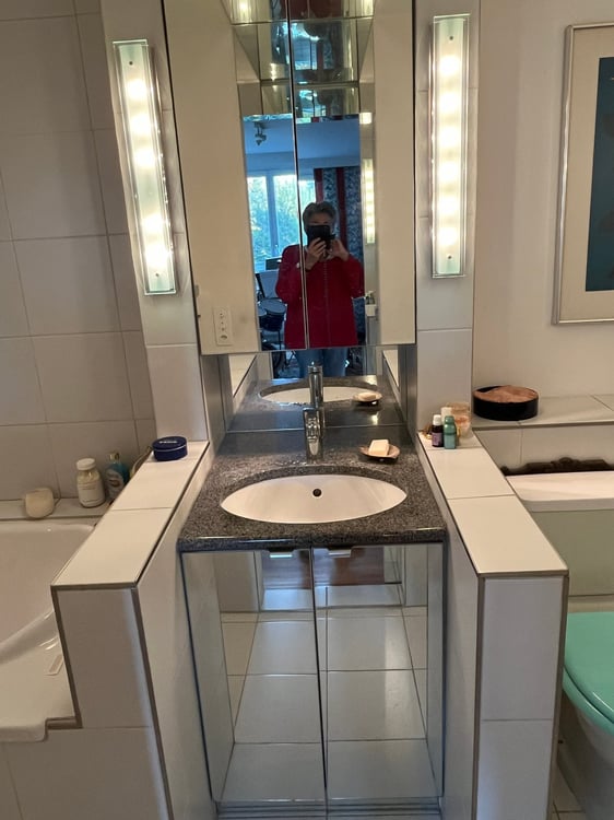 Frisch renovierte 1.5 Zimmerwohnung am Zürichberg 3