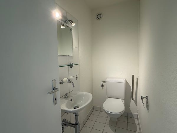 Grosszügige, sonnige 1.5-Zimmer-Wohnung an zentraler Lage in St. Moritz-Bad 13