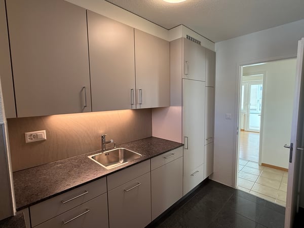 Grosszügige, sonnige 1.5-Zimmer-Wohnung an zentraler Lage in St. Moritz-Bad 9