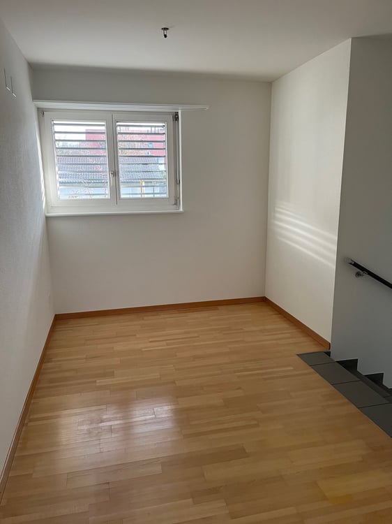 Grosse, gemütliche 1.5 Wohnung in Henggart 8