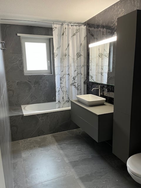 Moderne 1.5-Zimmer-Wohnung an Top-Lage in Bubikon mit Garage und Gartensitzplatz 2