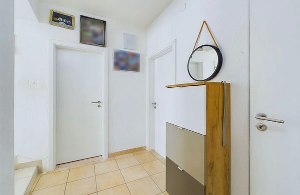 Edificio residenziale-commerciale con 3 locali a Sementina 19