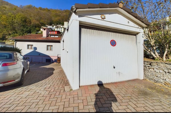 Edificio residenziale-commerciale con 3 locali a Sementina 27