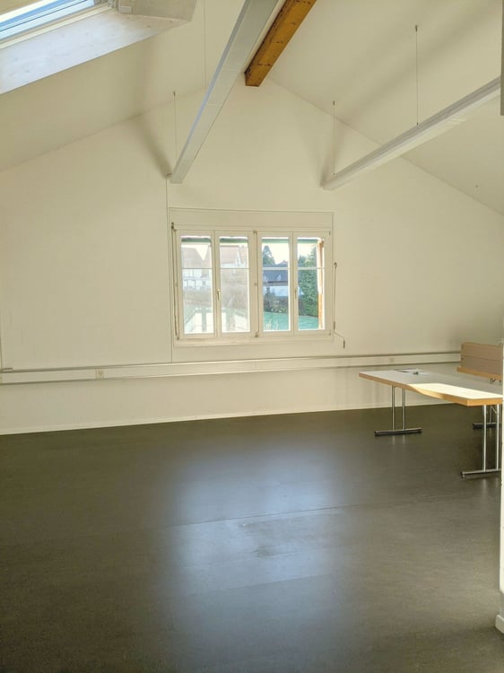 Büro oder Studio mit exklusivem Loft-Potenzial 4
