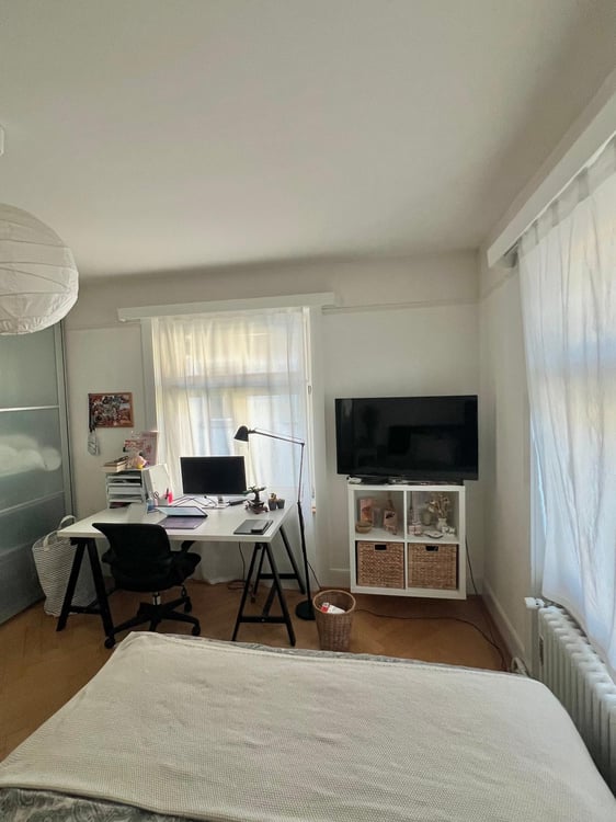 Möbliertes WG-Zimmer in einer 1-Zimmer-Wohnung mit Balkon in St. Gallen 3