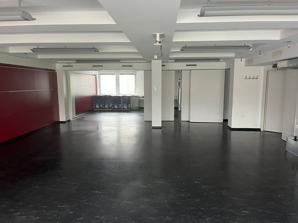 Prime Zurich location. High-growth environment. Affordable office space. 4