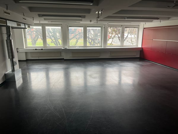 Prime Zurich location. High-growth environment. Affordable office space. 3