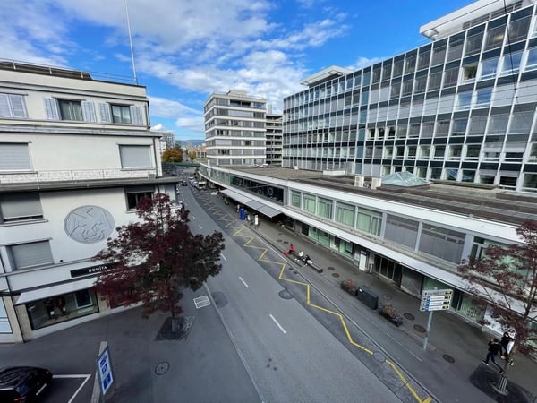 Einzelbüro im Zentrum Zug + Sitzungszimmer 1