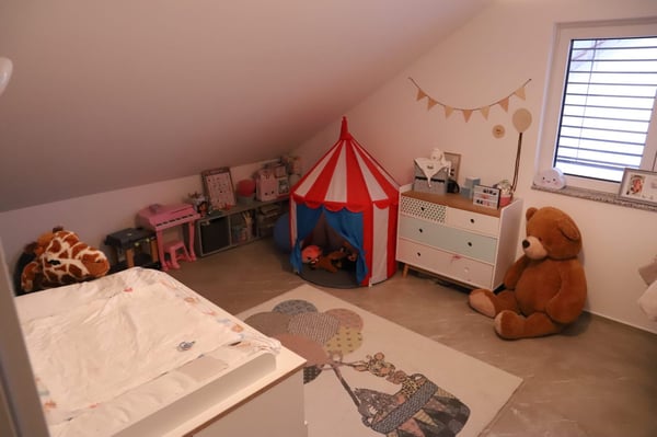 Moderne 1.5-Zimmer-Doppelfamilienhaus in Koblenz Dorf AG 13