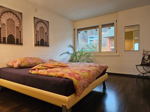 Lichtdurchflutetes 1.5-Zimmer-Reihenhaus in Dättwil AG 5