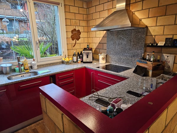 Lichtdurchflutetes 1.5-Zimmer-Reihenhaus in Dättwil AG 8