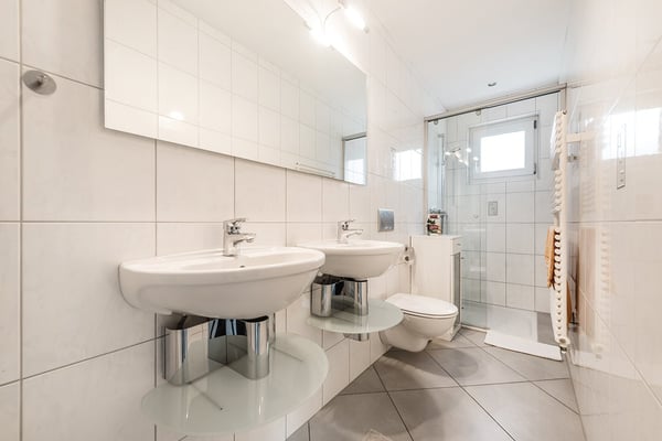 Grosszügiges 1.5-Zimmer-Einfamilienhaus mit Seenähe in Landschlacht / Münsterlingen 10